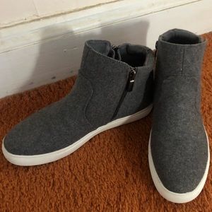 Kenneth Cole Keenan Women's Zip Gray High Top